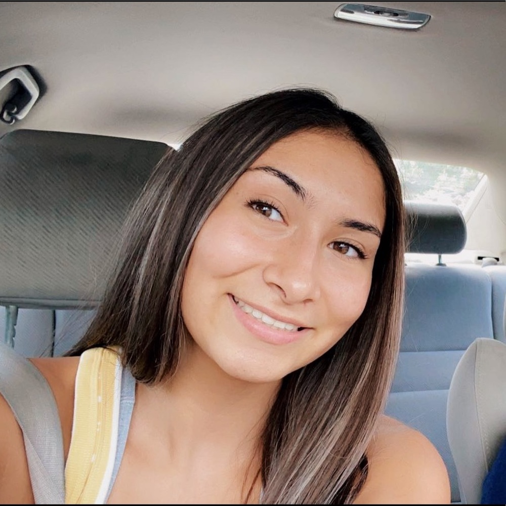 Meet your Posher, Sarahi